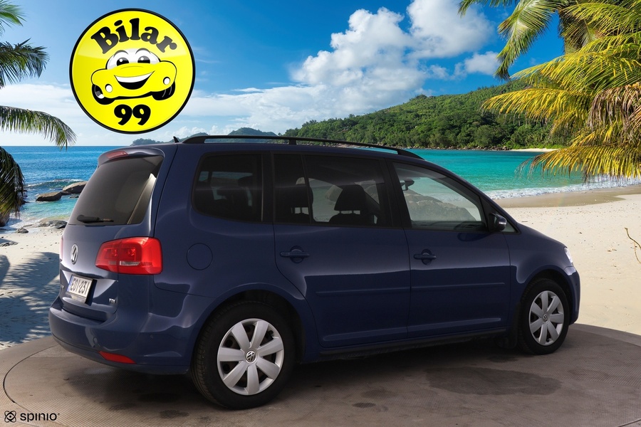 Volkswagen Touran vaihtoauto