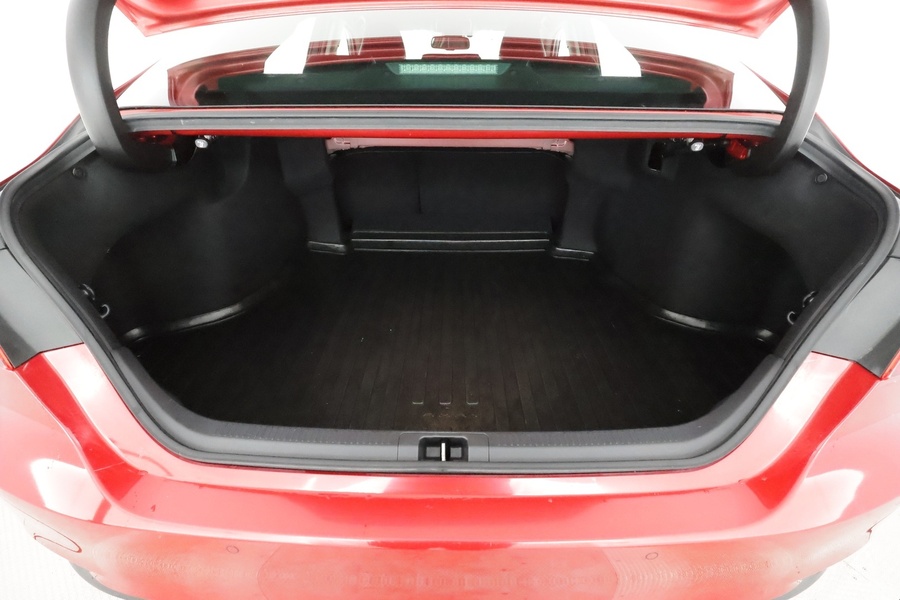 Toyota Camry vaihtoauto