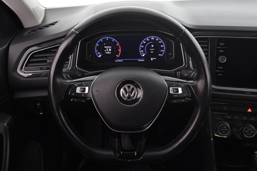 Volkswagen T-Roc vaihtoauto