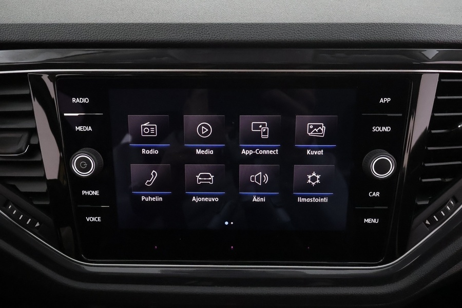 Volkswagen T-Roc vaihtoauto