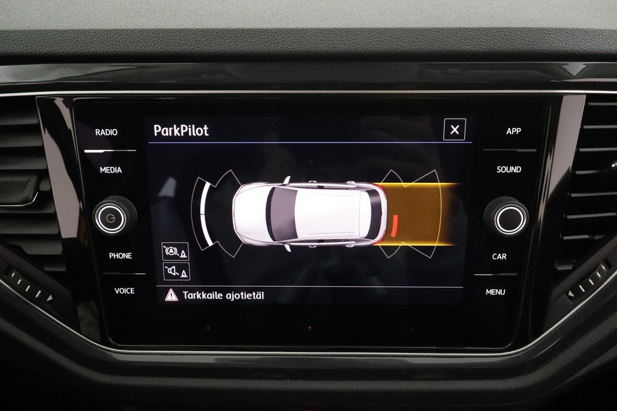 Volkswagen T-Roc vaihtoauto