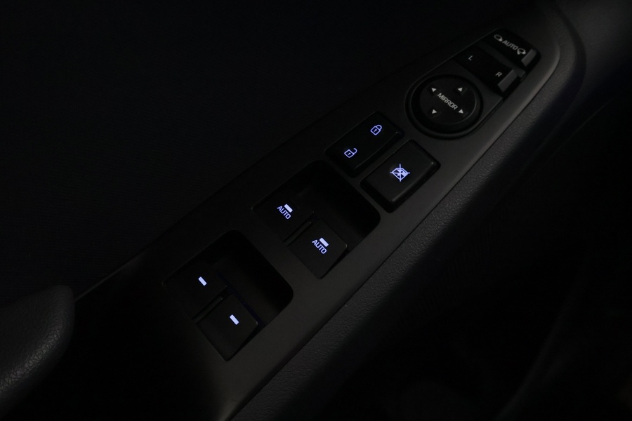 Hyundai IONIQ plug-in vaihtoauto