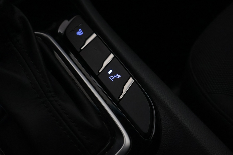 Hyundai IONIQ plug-in vaihtoauto