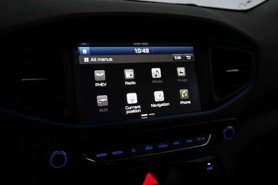 Hyundai IONIQ plug-in vaihtoauto