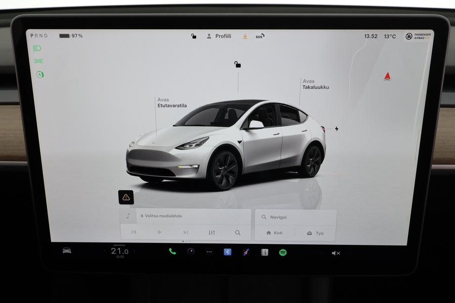Tesla Model Y vaihtoauto
