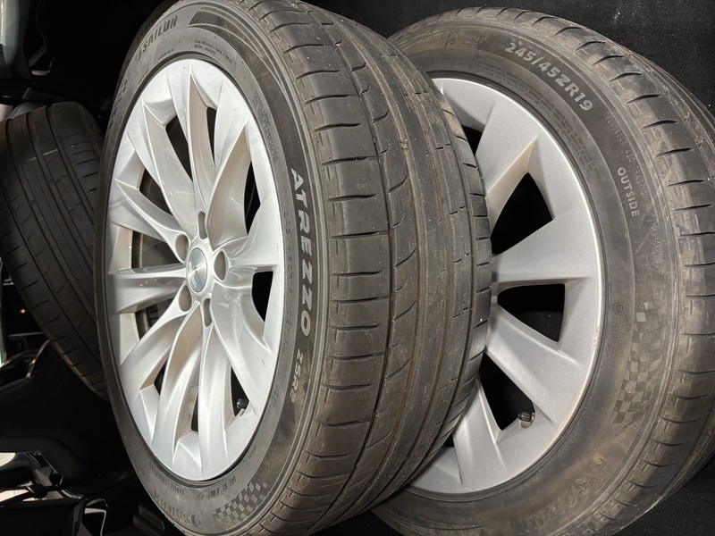 Tesla Model S vaihtoauto