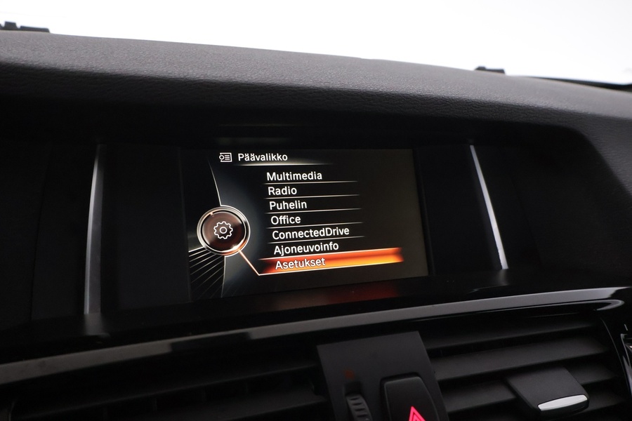 BMW X4 vaihtoauto