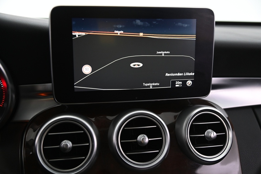 Mercedes-Benz C vaihtoauto