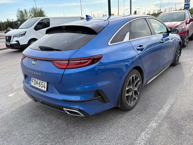 Kia Proceed vaihtoauto