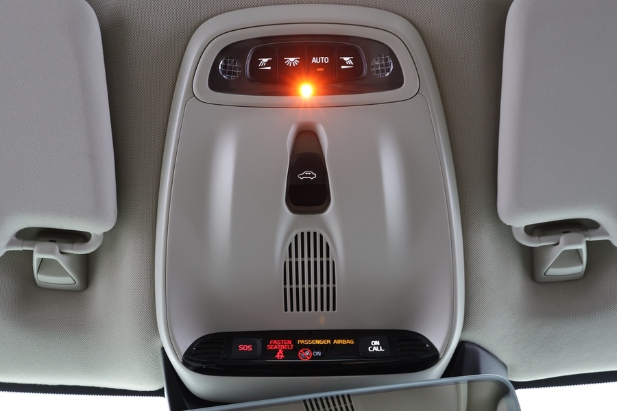 Volvo V40 Cross Country vaihtoauto