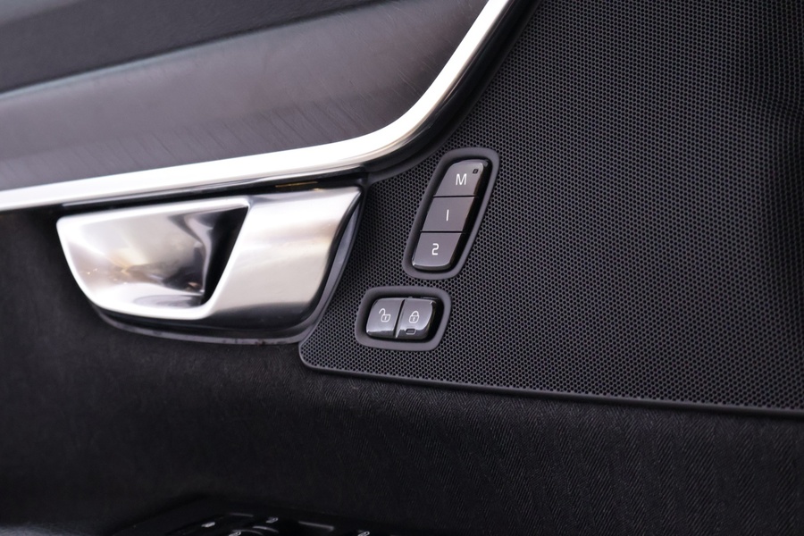 Volvo V90 Cross Country vaihtoauto