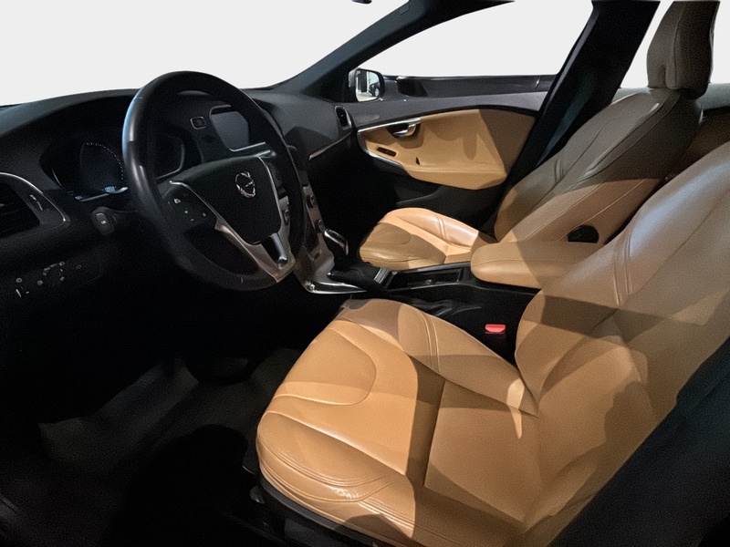 Volvo V40 vaihtoauto