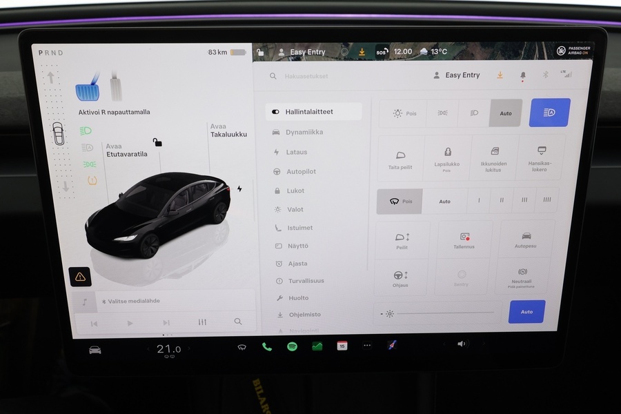 Tesla Model 3 vaihtoauto