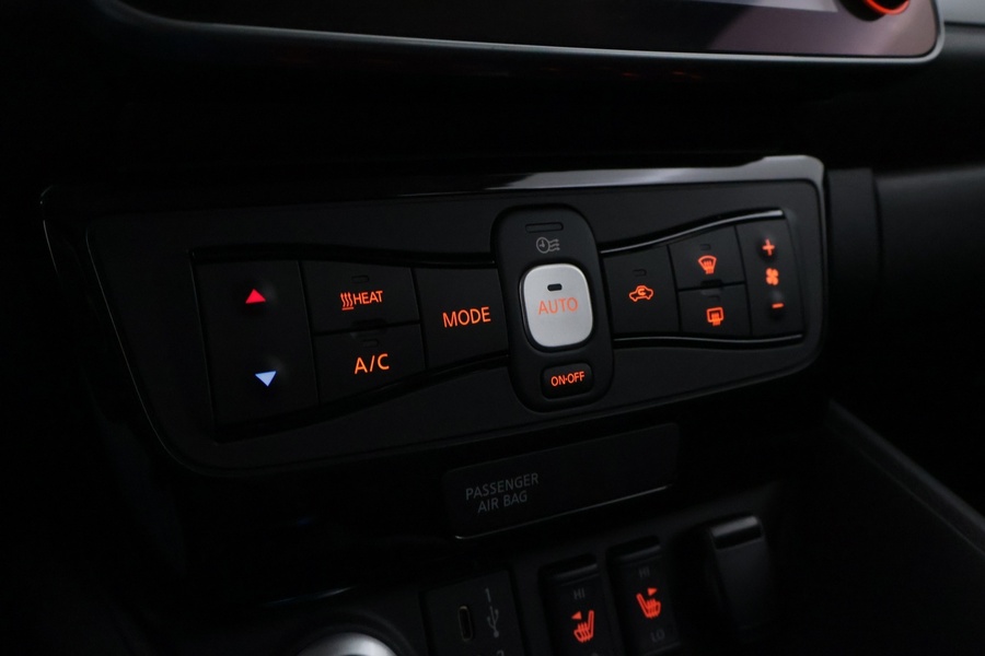 Nissan Leaf vaihtoauto