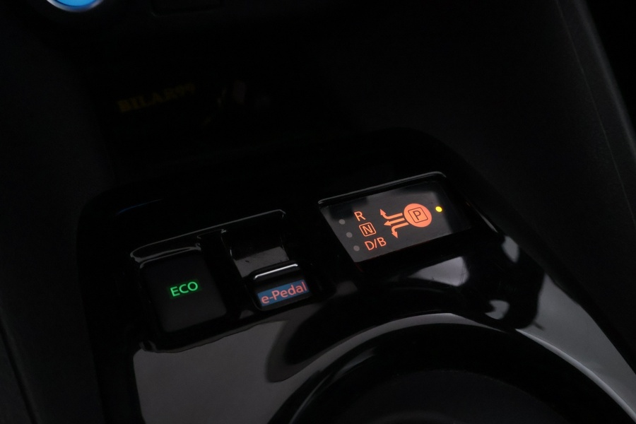 Nissan Leaf vaihtoauto