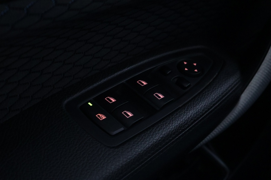 BMW M135i vaihtoauto