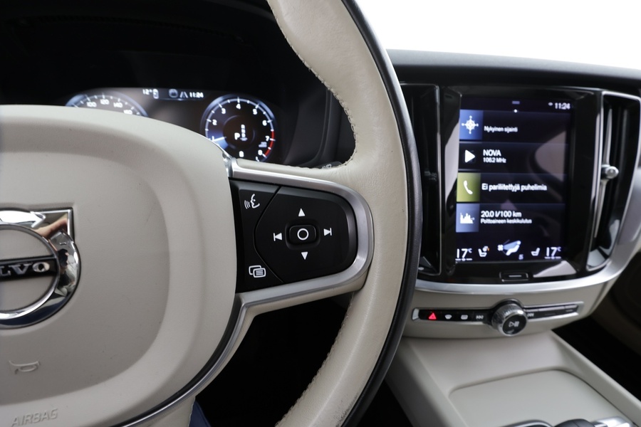 Volvo V60 vaihtoauto