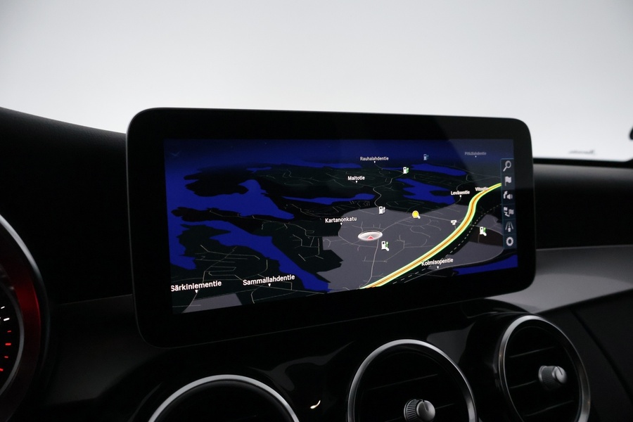 Mercedes-Benz C vaihtoauto