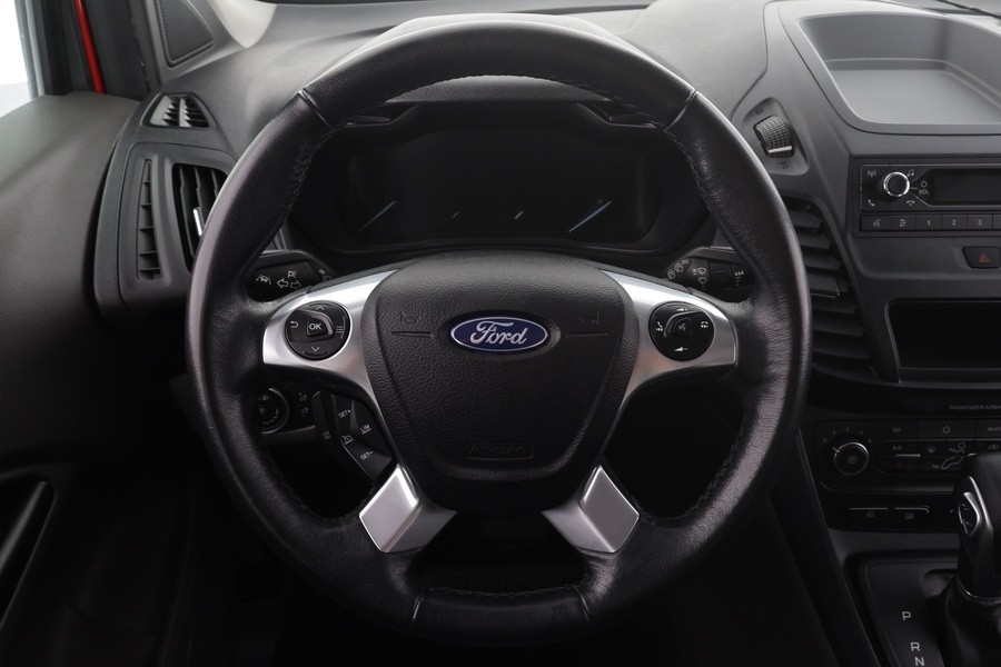 Ford Grand Tourneo Connect vaihtoauto