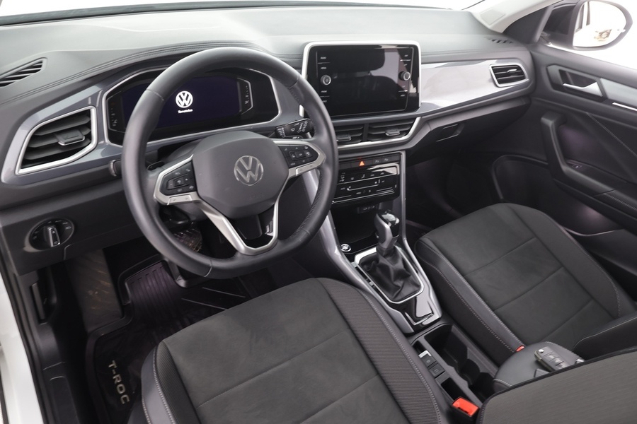 Volkswagen T-Roc vaihtoauto