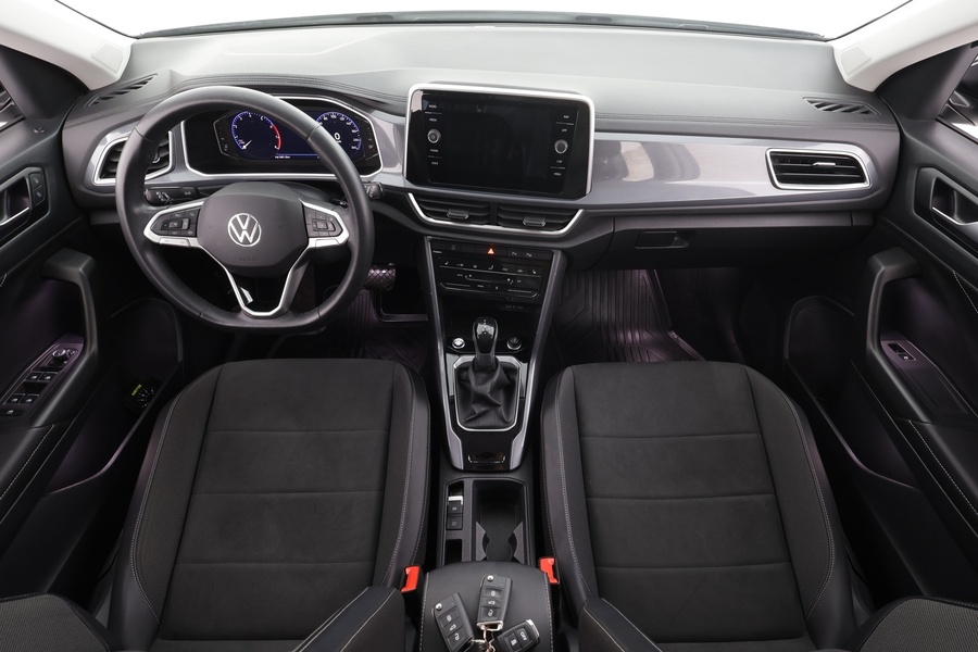 Volkswagen T-Roc vaihtoauto