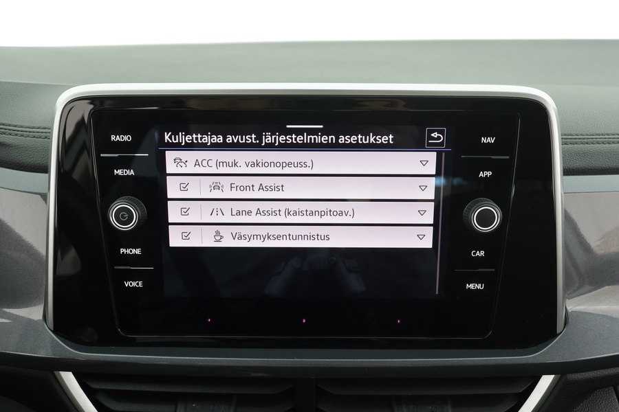 Volkswagen T-Roc vaihtoauto