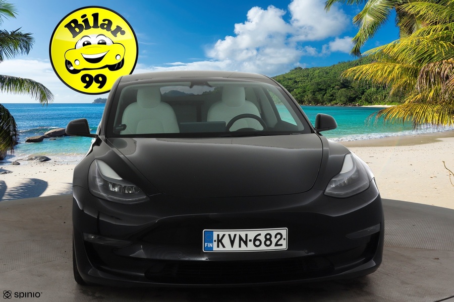 Tesla Model 3 vaihtoauto