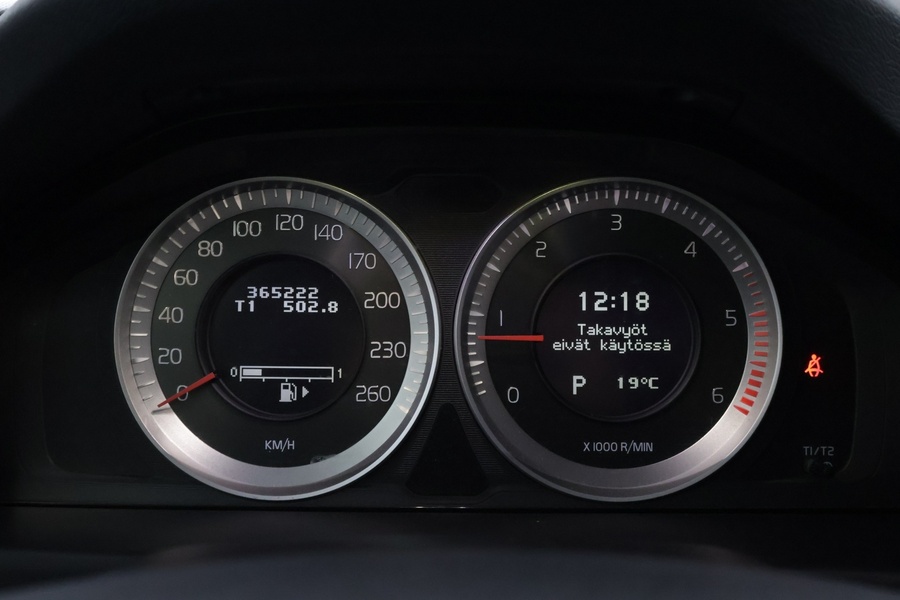 Volvo V70 vaihtoauto