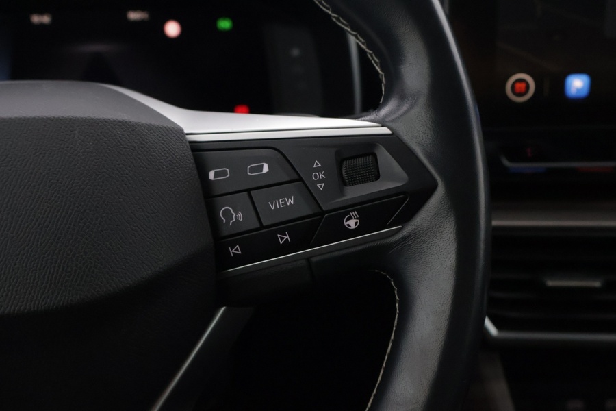 SEAT Leon Sportstourer vaihtoauto