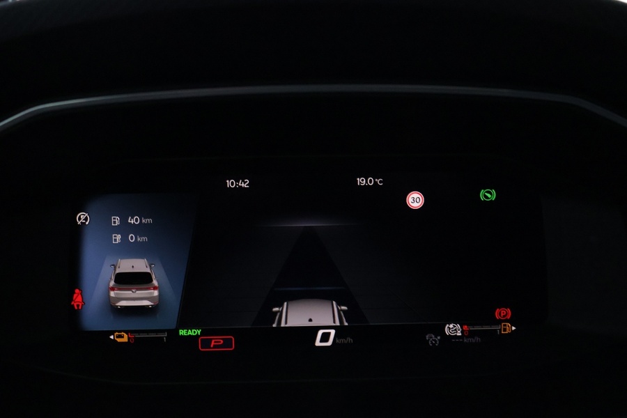 SEAT Leon Sportstourer vaihtoauto