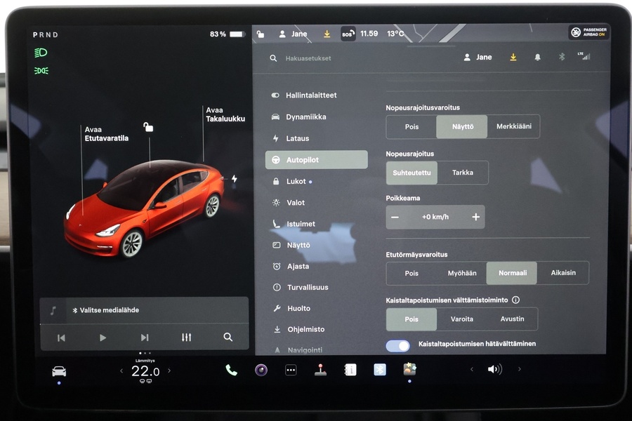 Tesla Model 3 vaihtoauto