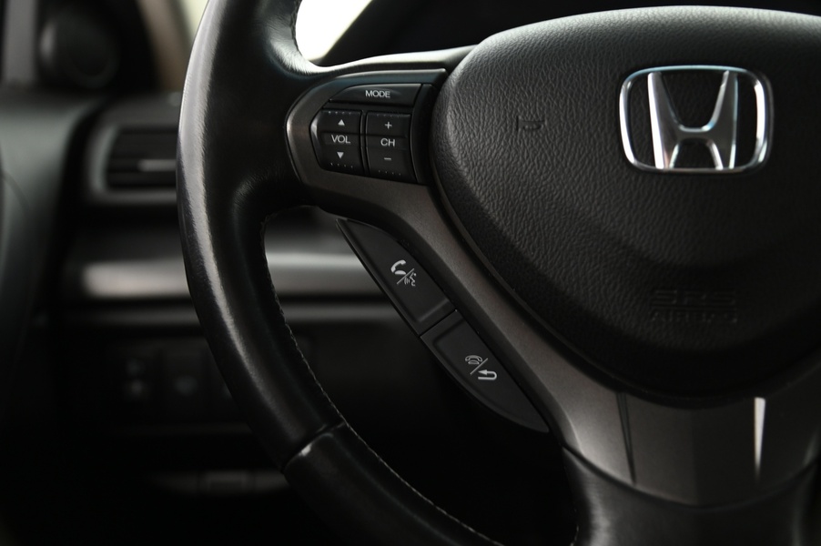 Honda Accord vaihtoauto