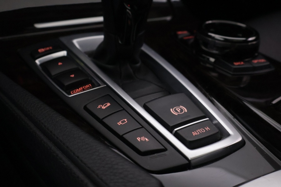 BMW M550d vaihtoauto