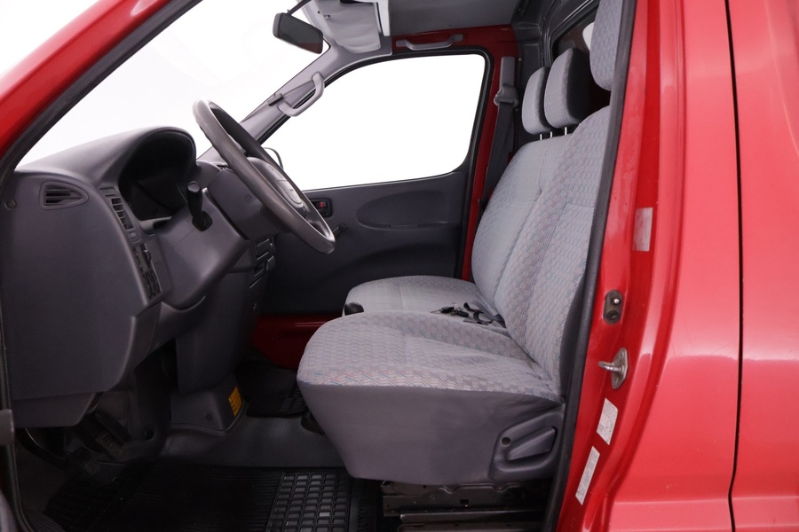 Toyota Hiace vaihtoauto