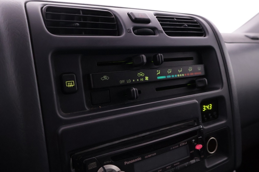 Toyota Hiace vaihtoauto