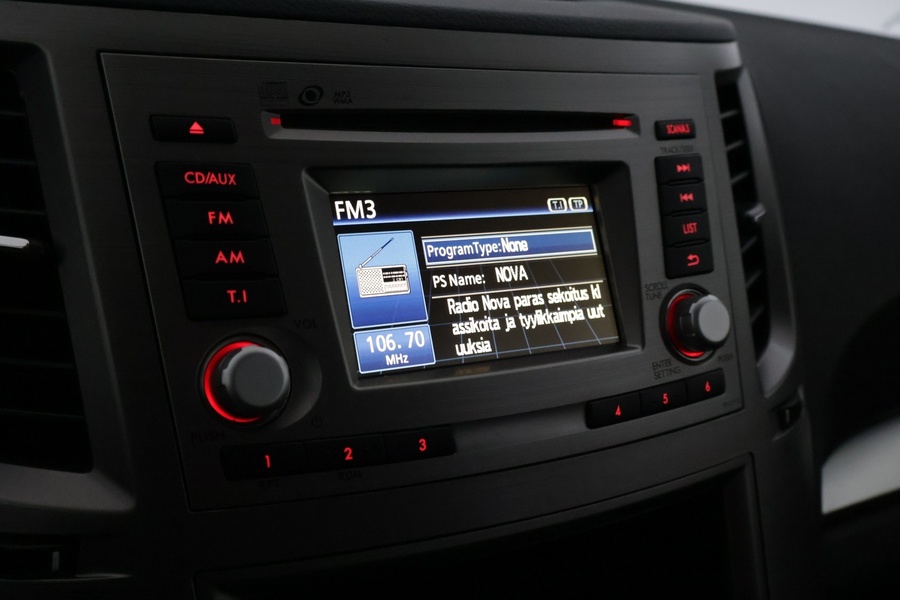 Subaru Legacy vaihtoauto