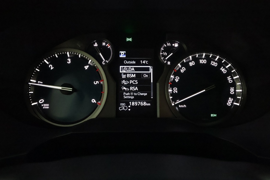 Toyota Land Cruiser vaihtoauto