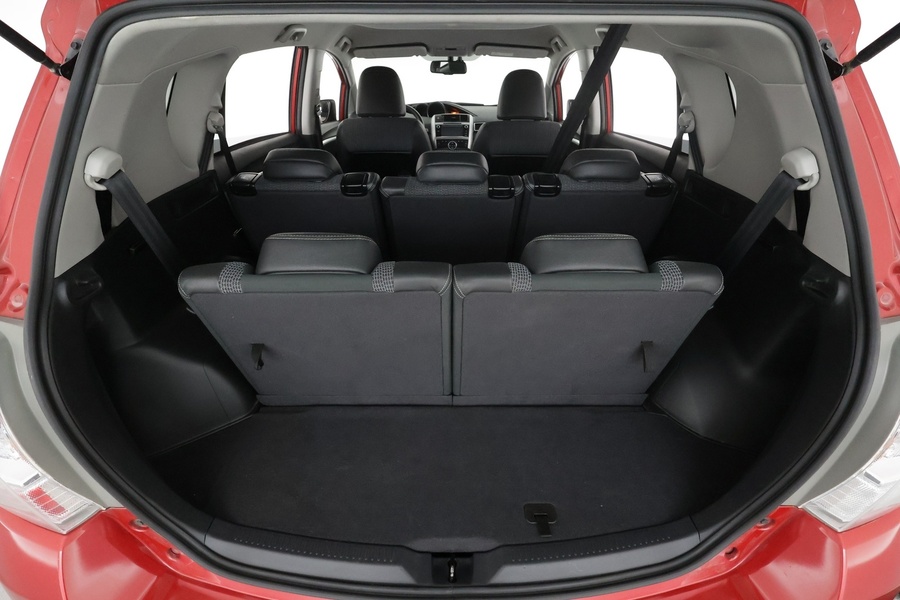 Toyota Verso vaihtoauto