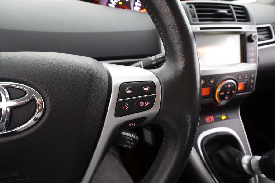 Toyota Verso vaihtoauto