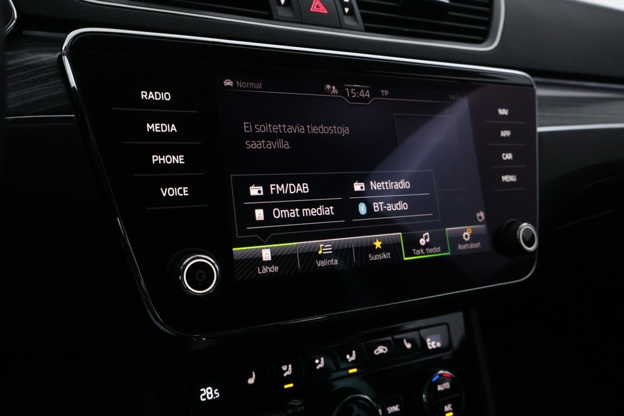 Skoda Superb vaihtoauto