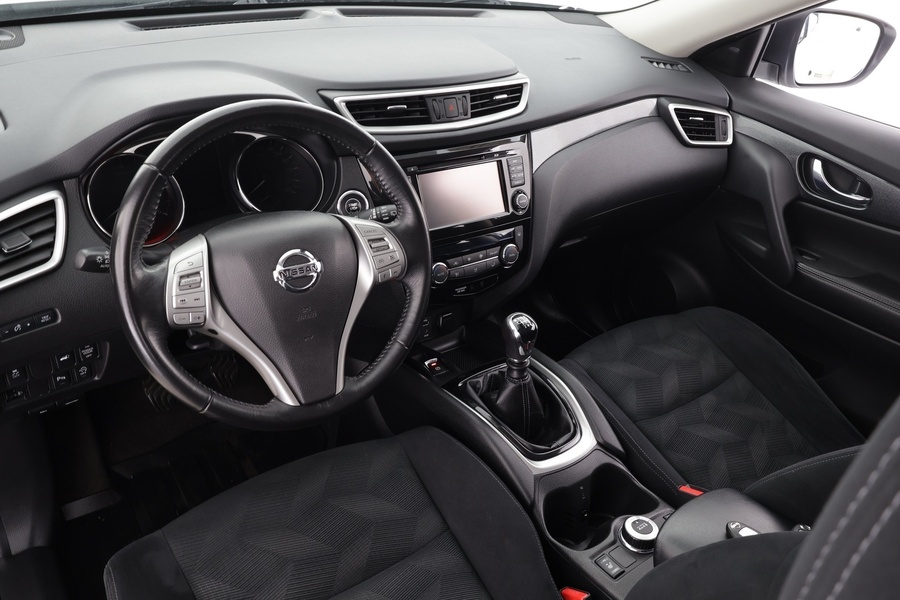 Nissan X-Trail vaihtoauto