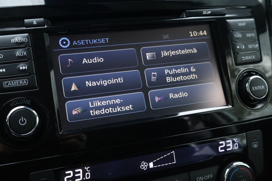 Nissan X-Trail vaihtoauto