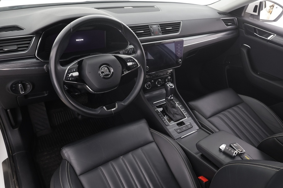 Skoda Superb vaihtoauto