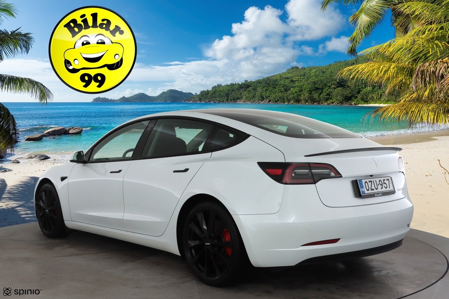 Tesla Model 3 vaihtoauto