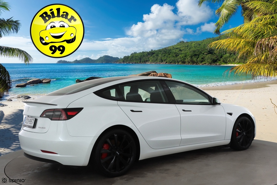 Tesla Model 3 vaihtoauto