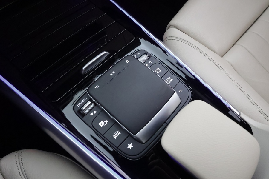 Mercedes-Benz GLA vaihtoauto