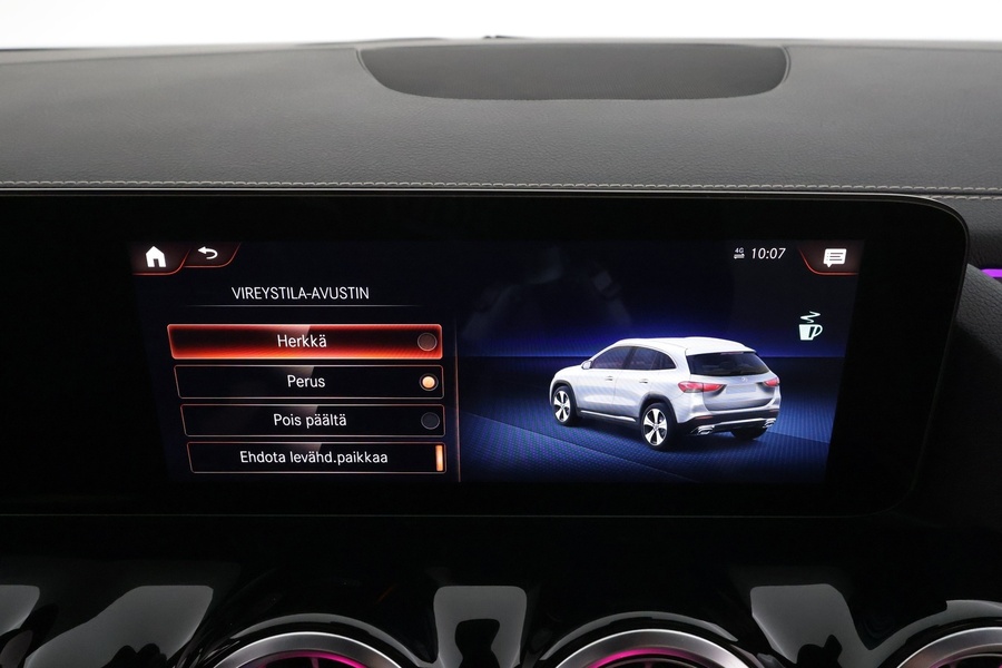 Mercedes-Benz GLA vaihtoauto