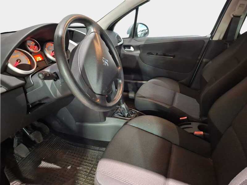 Peugeot 207 vaihtoauto