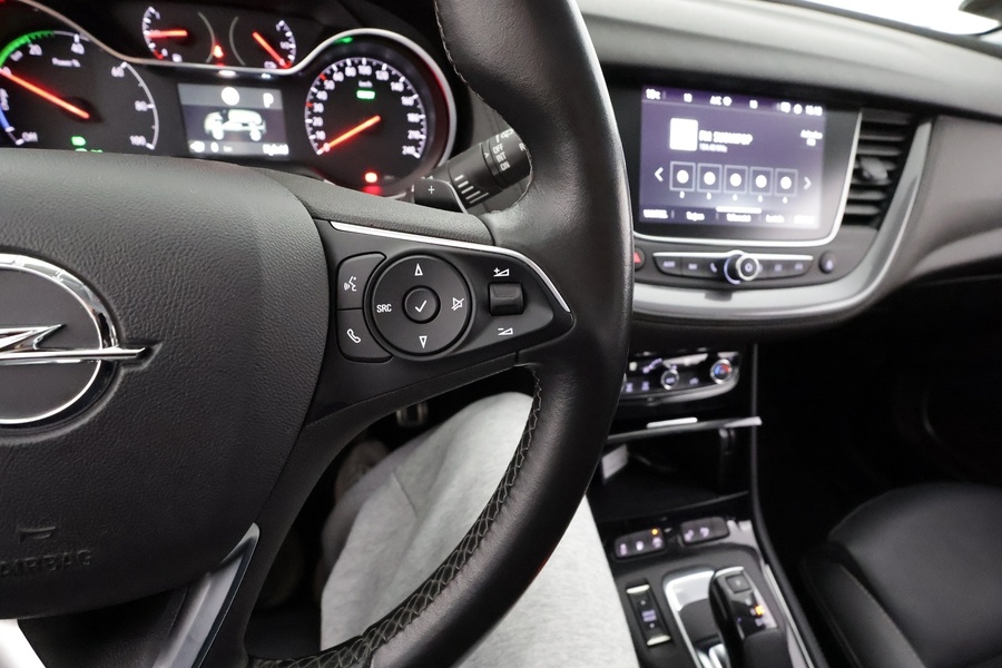 Opel Grandland X vaihtoauto