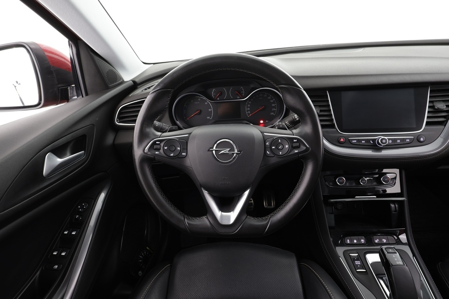 Opel Grandland X vaihtoauto